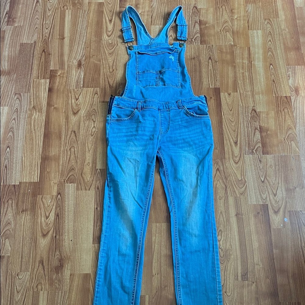 Blue Denim Women's Overalls Jeans - Classic Bib Front
Y2k 90s women’s small
